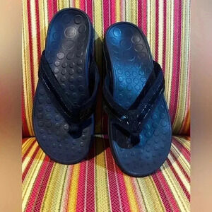 WOMENS ORTHAHEEL BLACK PATENT FLIP FLOP